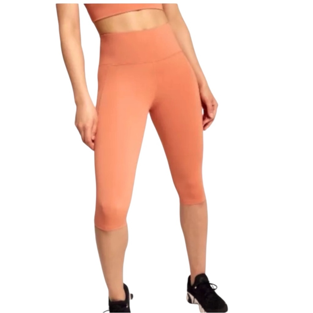 CALIA by Carrie Underwood Power Move High Rise Knee Crop, Apricot Aura, Large